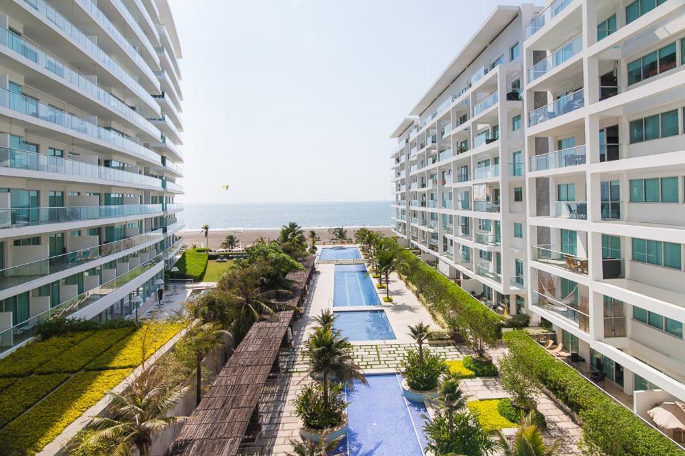 Morros Coral Beach - Livin Colombia Apartment *